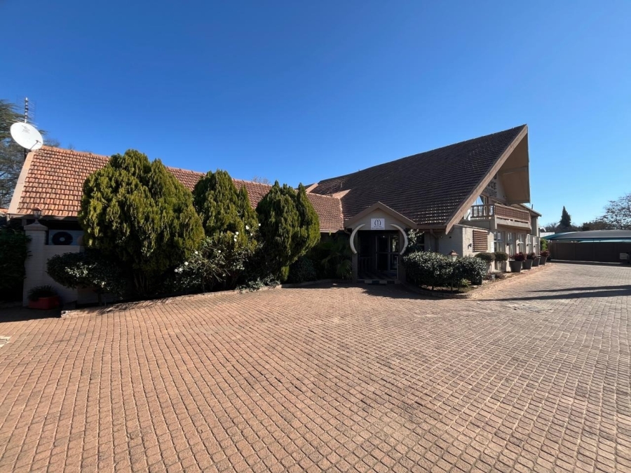 19 Bedroom Property for Sale in Universitas Free State